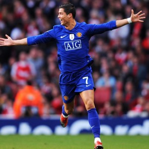 开云网址-狼王蒂伊：季后赛中多次关键抢断，守护球队的“钢铁防线”！，狼王迪洛斯