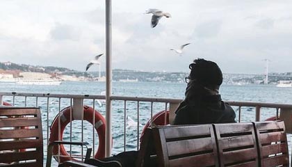 开云esports-法甲焦点：裁判判罚引发争议，裁判最新规则